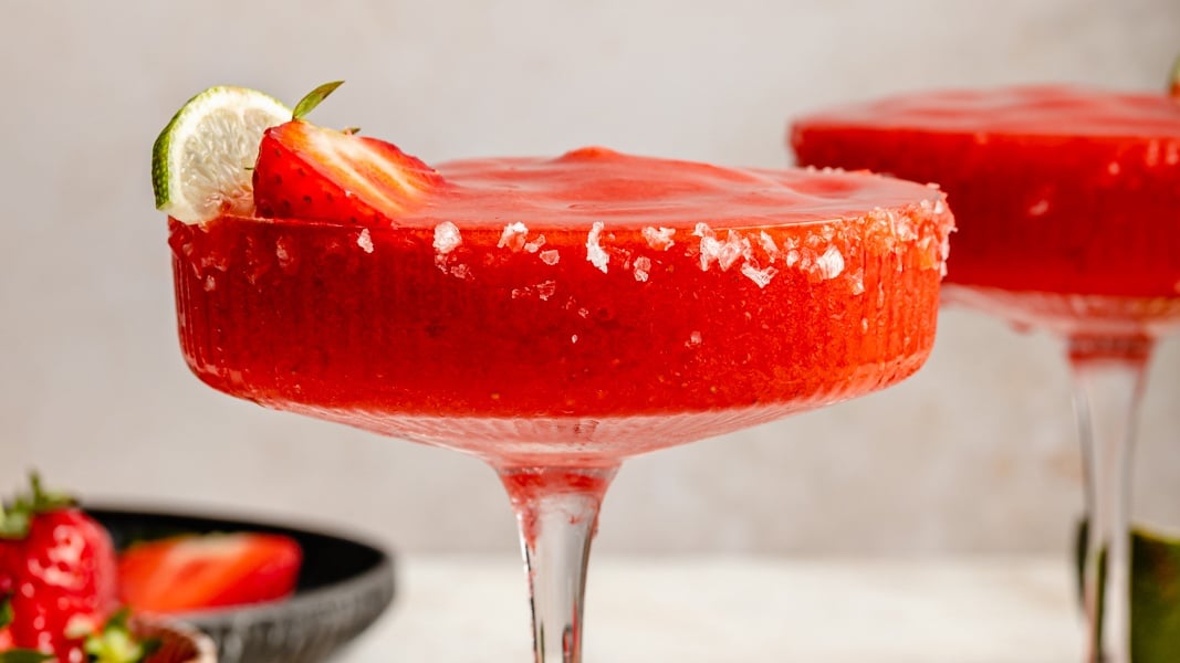 10 Summer Cocktails to Make This Season