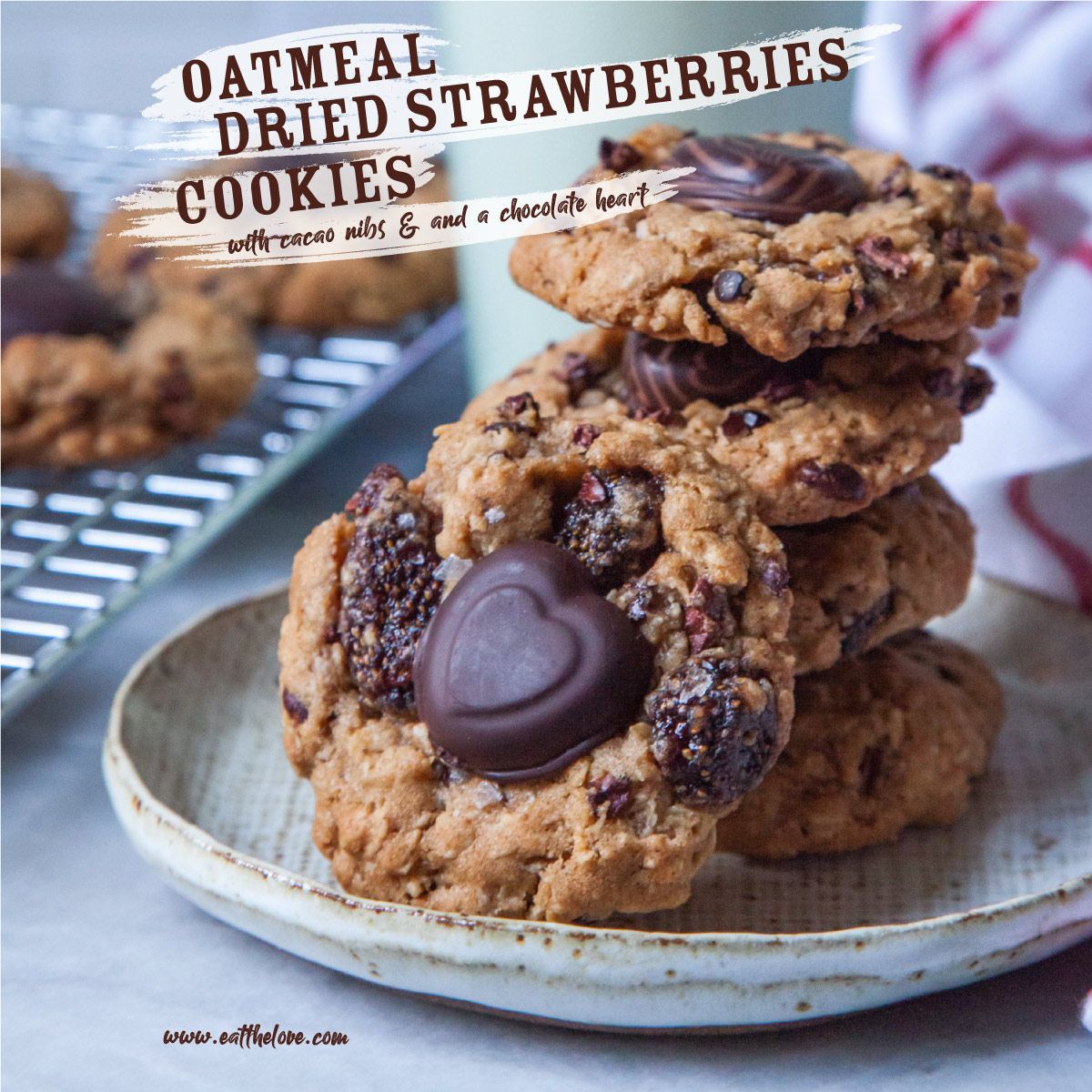 Oatmeal Dried Strawberry Cookies | Eat the Love