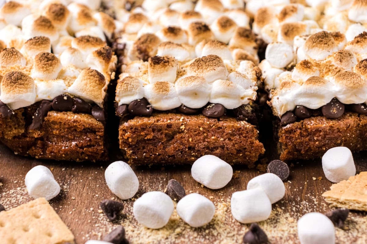 S'Mores Brownies - Recipe Girl