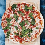 Pizza with wild green garlic – Cooking Without Limits