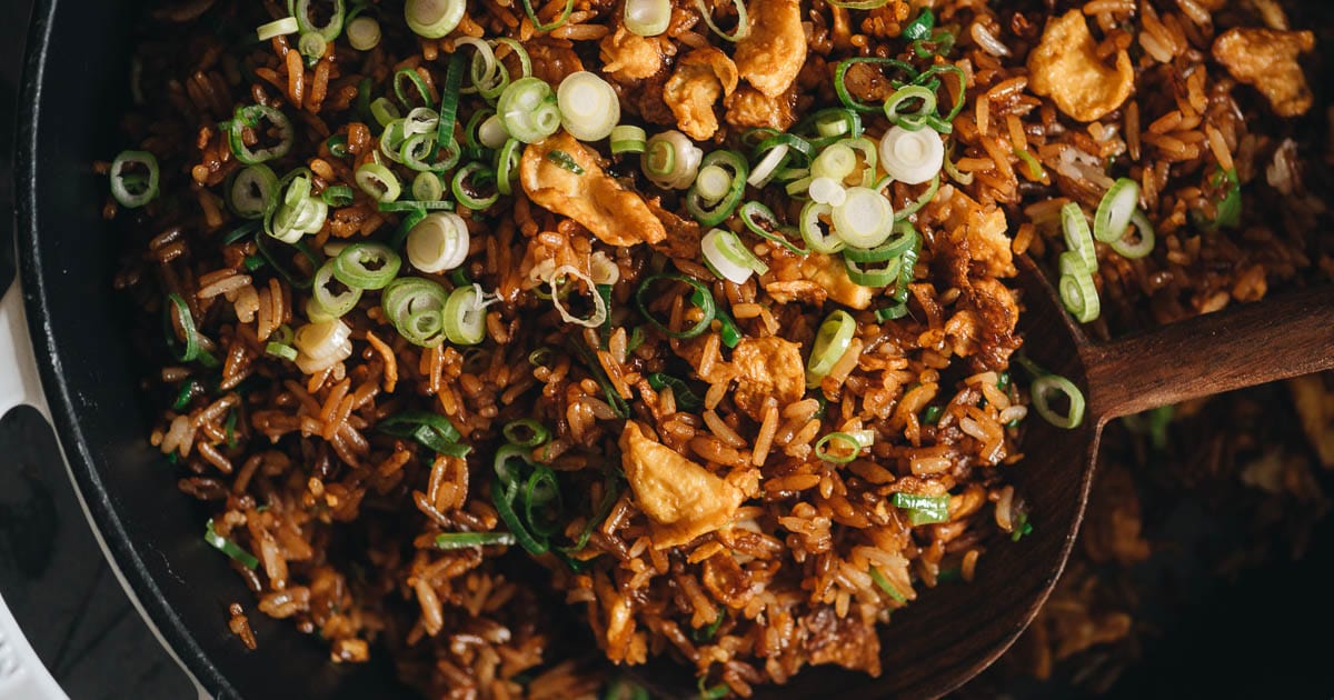 Soy Sauce Fried Rice (酱油炒饭)