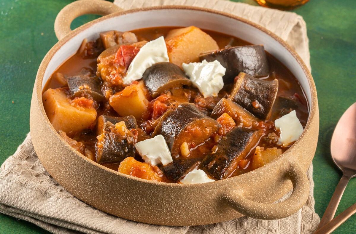 Greek Eggplant & Potato Stew (Yahni)