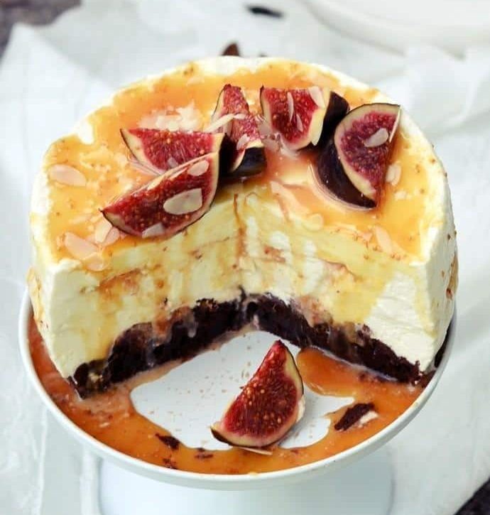 Cheesecake w/ Caramelized Figs