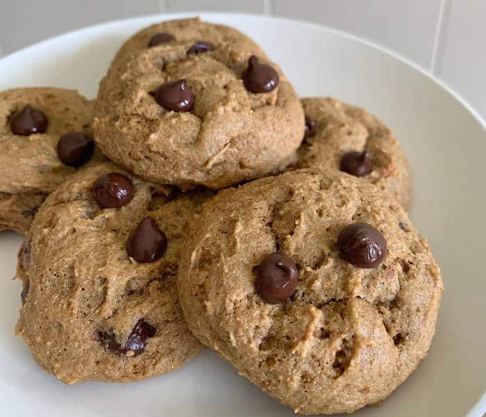 einkorn chocolate chip cookies