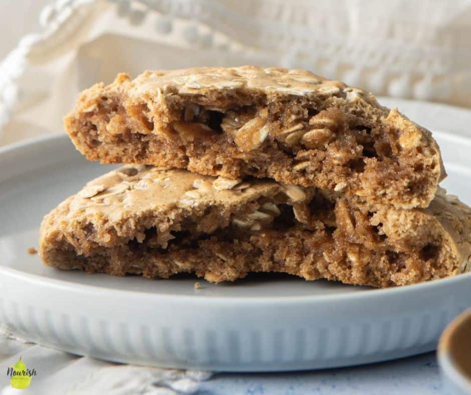 Single Serving Oatmeal Cookie - Nourish Nutrition Blog